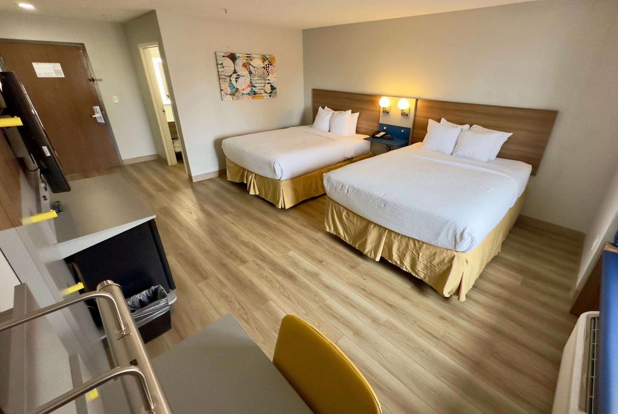 Microtel Inn & Suites By Wyndham Denver Airport Exterior foto