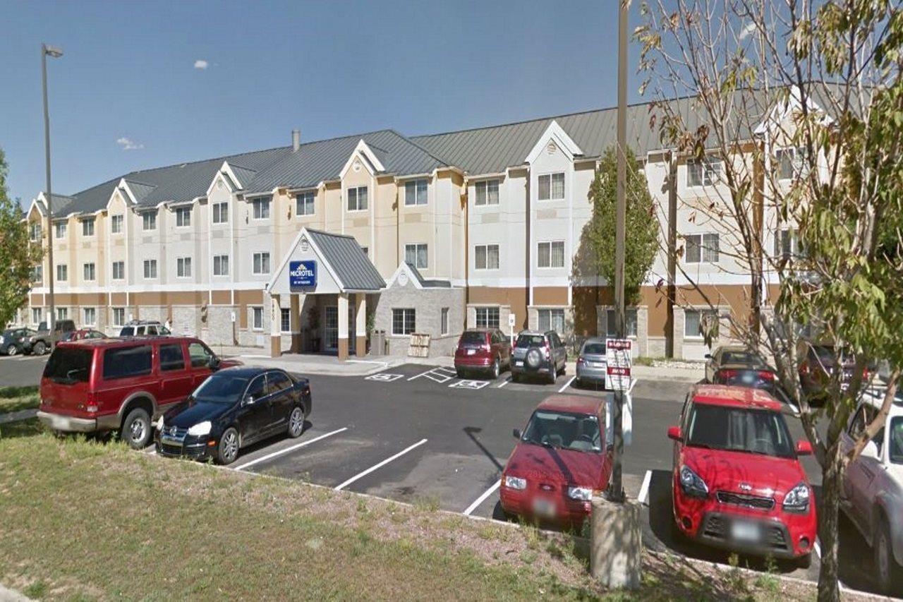 Microtel Inn & Suites By Wyndham Denver Airport Exterior foto